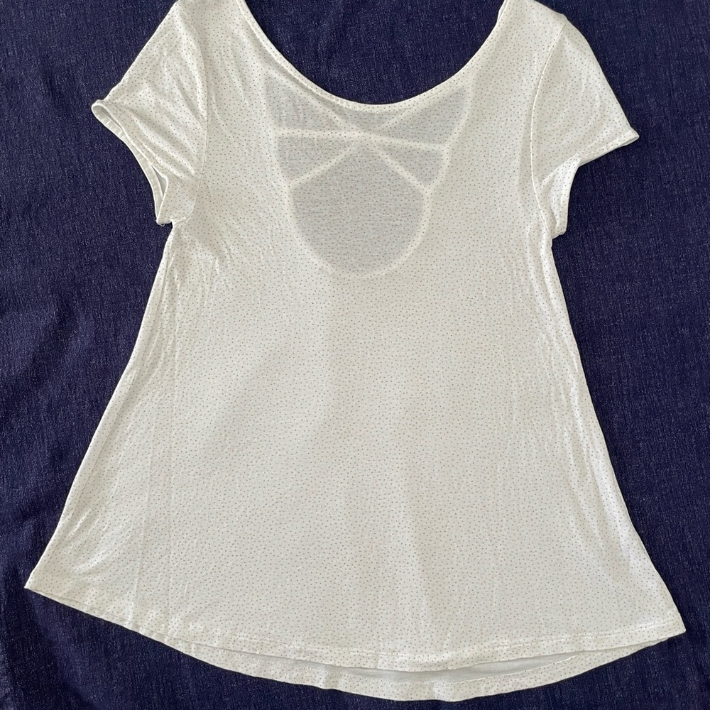 Scoop-neck Open-back White with Gold Dots Cotton Blouse